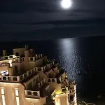 Апартамент с изглед към морето в ла мер *