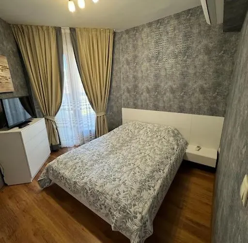 с изглед към морето в ла мер Златни пясъци